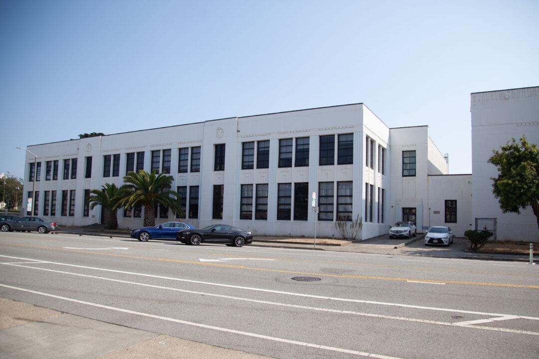 San Francisco Tows Away Vehicle Loaded With Tickets Hours After Online Exposure