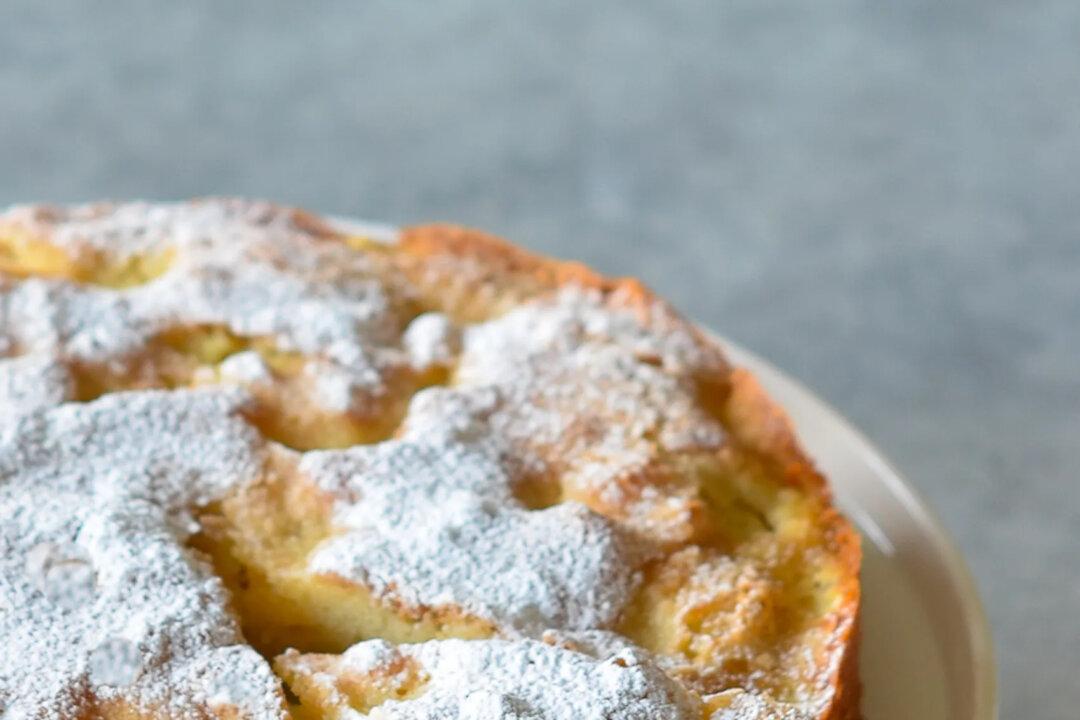 French Apple Cake