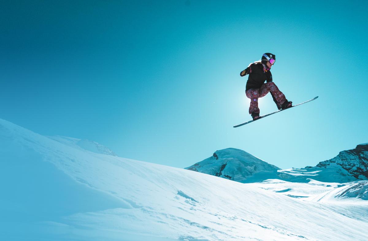 From Fateful Fall to Winning Olympic Gold, Snowboarder Lindsey Jacobellis Shares Her Journey of Self-Discovery