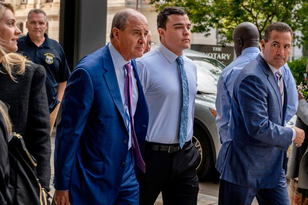 Charges Dismissed Against Philadelphia Officer in Fatal Traffic-Stop Shooting of Eddie Irizarry
