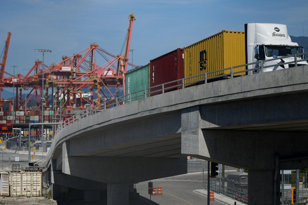 Trucker Shortage in Canada Hurting Supply Chain, Cost of Goods