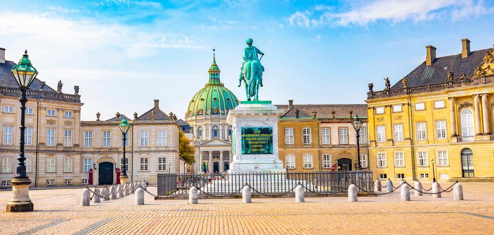 Amalienborg: Historic Residence of Danish Royalty