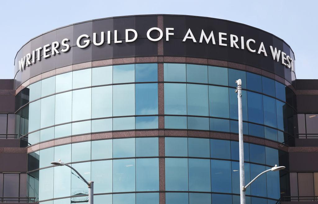 Writers Guild Ratifies New Contract With Hollywood Studios, Addressing AI and Payment Terms