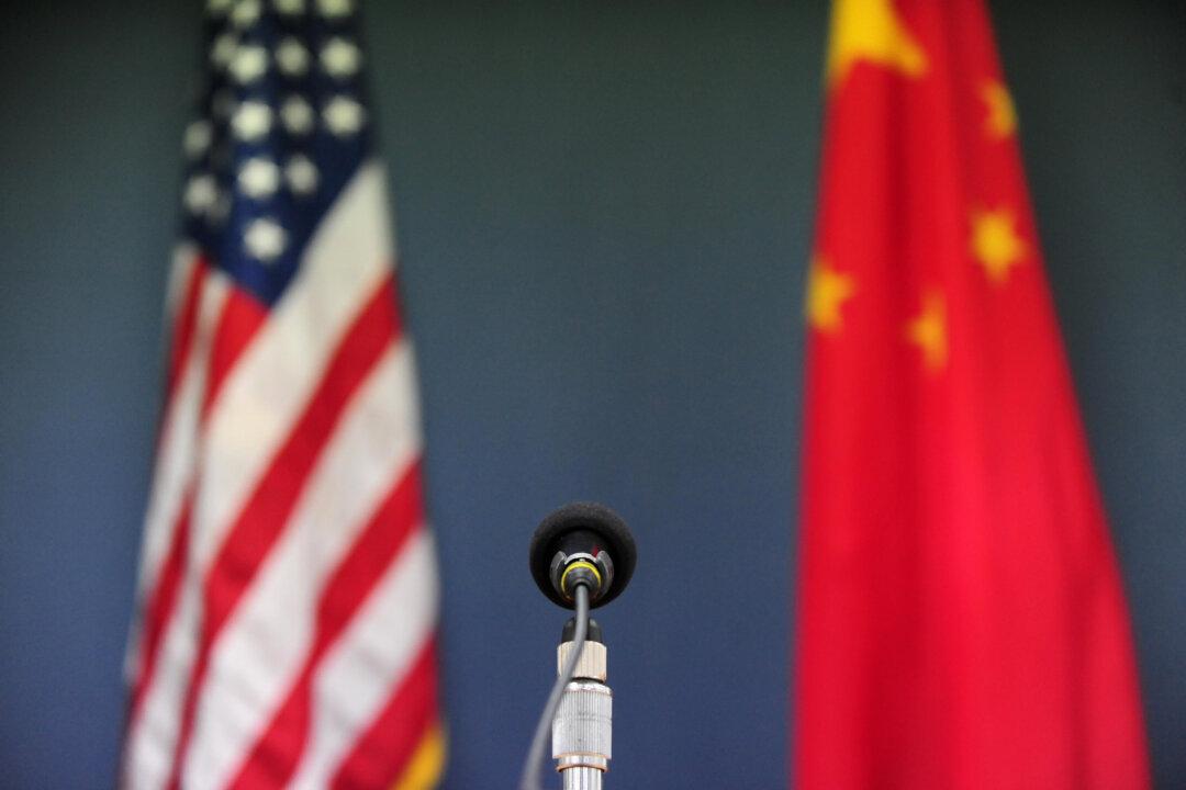 Can the US Decouple From China?