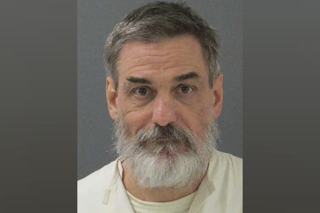 Texas Death Row Inmate With 40-year Mental Illness History Ruled Not Competent to Be Executed