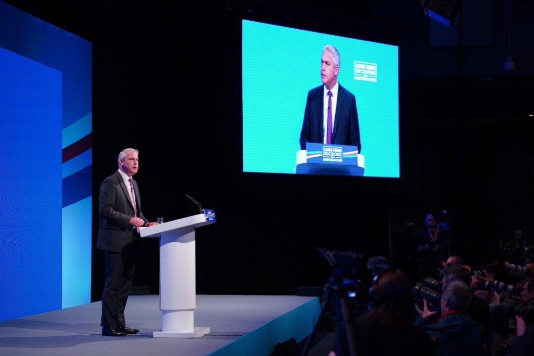 Trans Women to Be Banned From Female Hospital Wards Under Health Secretary Plans