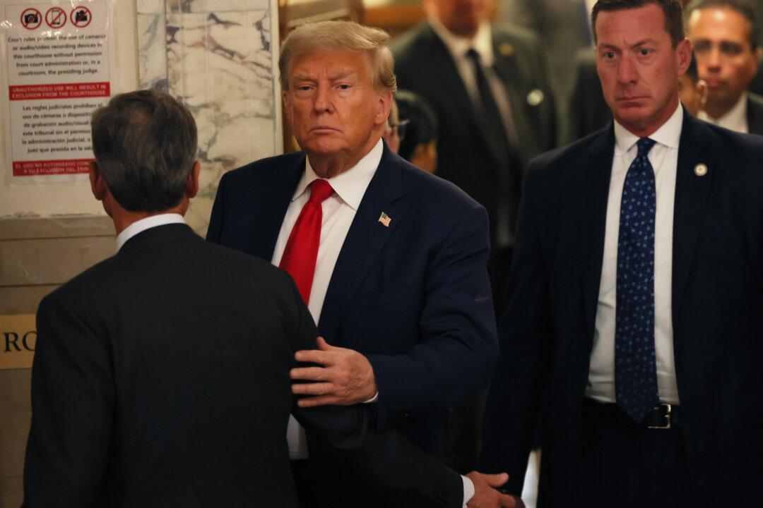 Trump New York Fraud Trial Day 2: Court Adjourns, but Judge Asks Attorneys to Stay