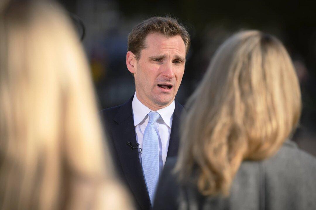 Policing Minister Chris Philp Encourages Citizen’s Arrests on Shoplifters