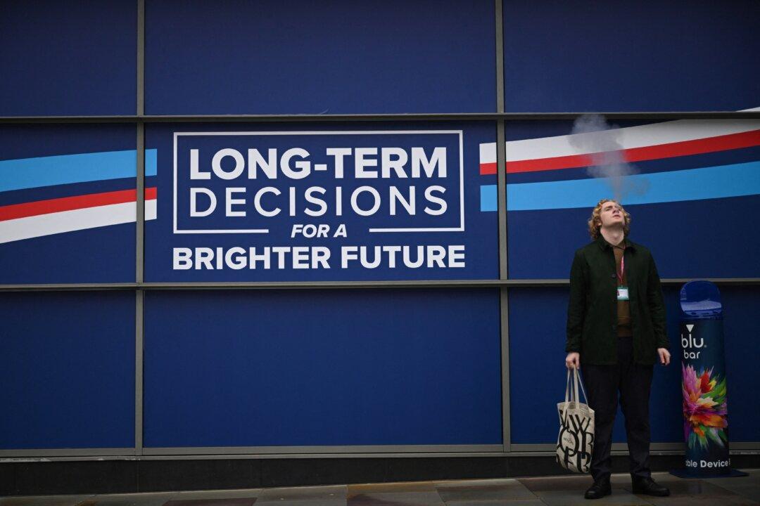 Parliament Could Vote on Phasing out Smoking, as Prime Minister Tackles Health Concerns