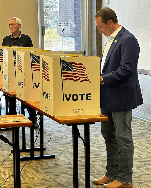 Louisiana’s Gubernatorial Primary Coming Down to a Race for Second Place