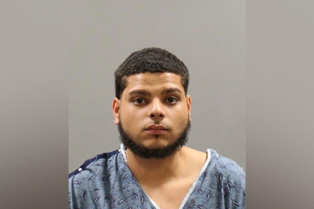 Police Identify 2 Suspects in Shooting That Claimed Life of Baby Delivered After Mother Shot on Bus