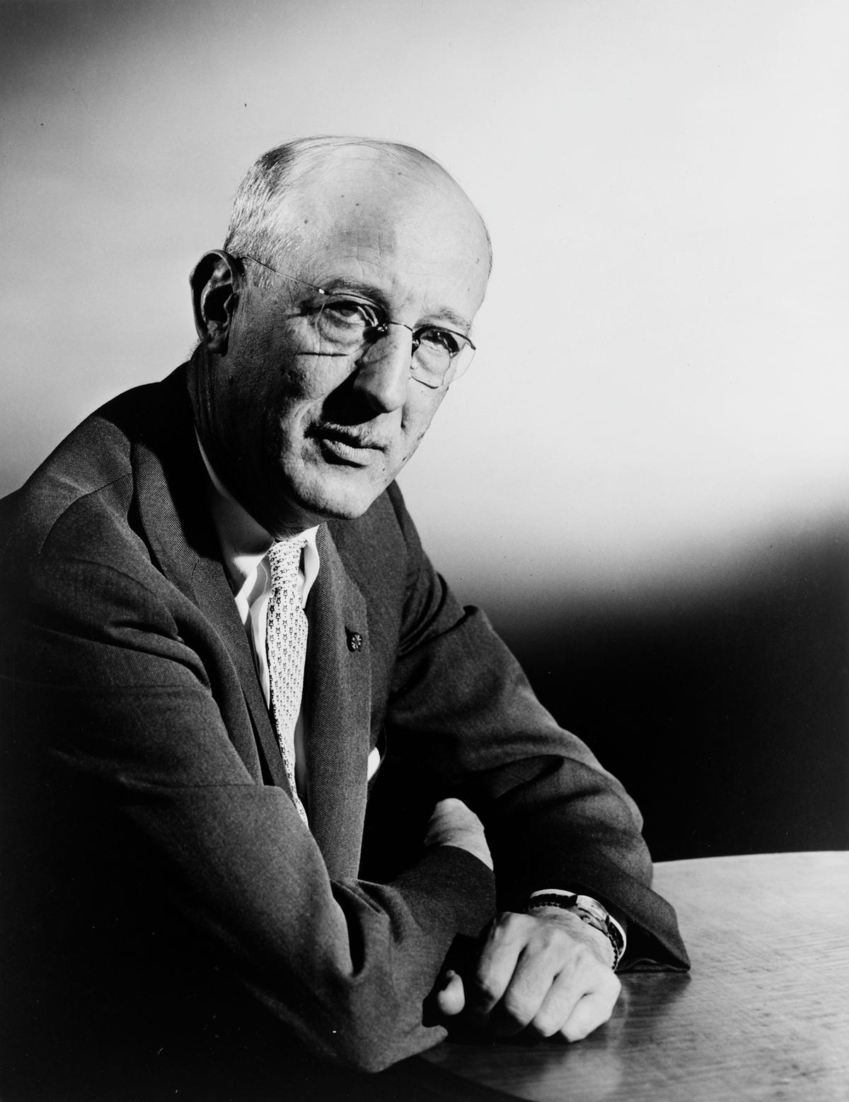 Photograph of historian Bruce Catton, between circa 1960–1970, by Katherine Young. (Public Domain)