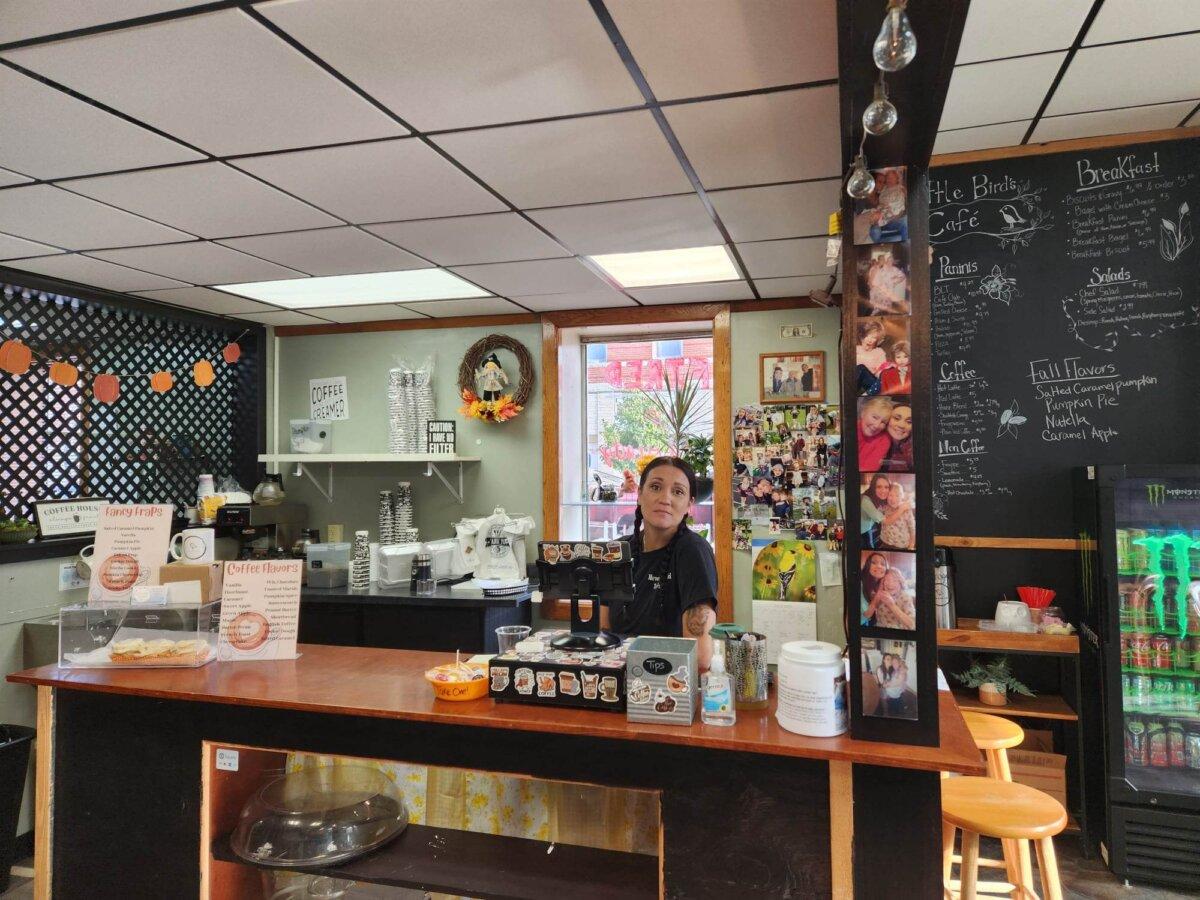 Brittney Rickmon owns Little Birds Café in downtown St. Paris, Ohio. (Jeff Louderback/The Epoch Times)