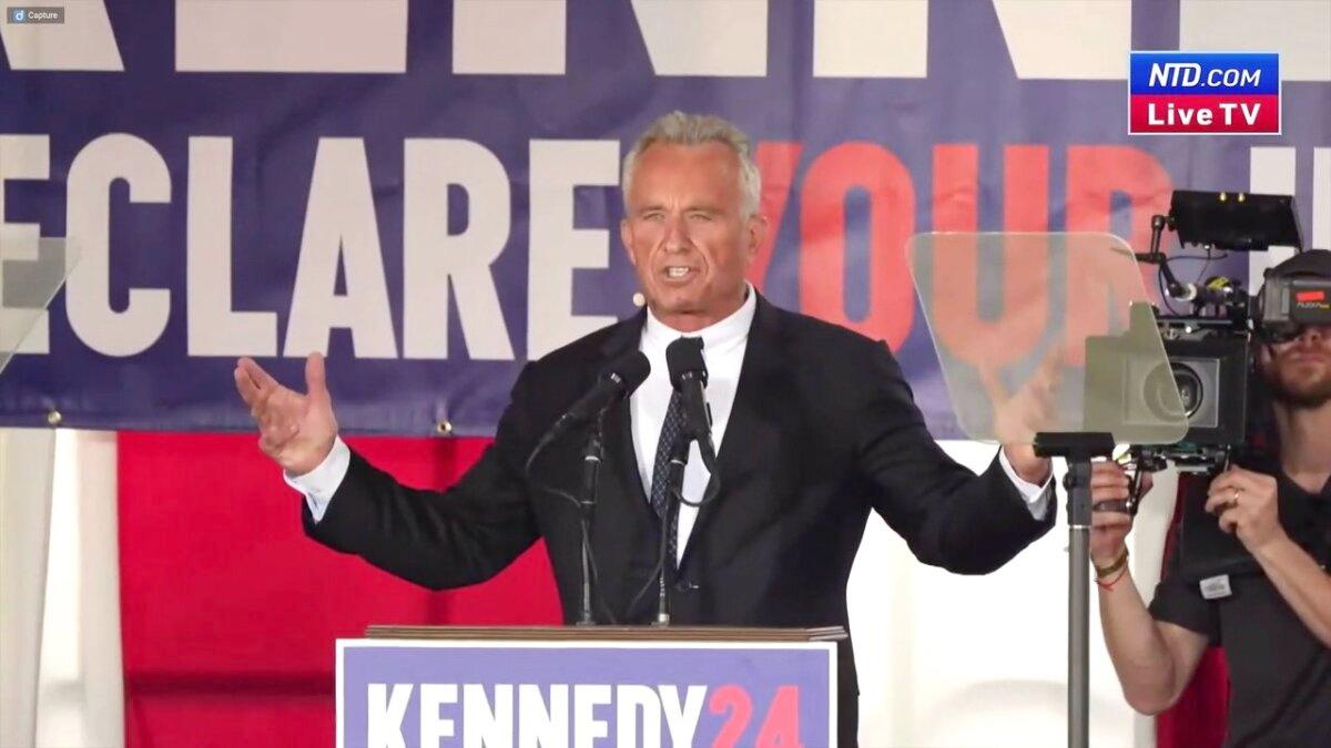 Robert F. Kennedy Jr. speaks at a campaign event in Philadelphia on Oct. 9, 2023. (NTD/Screenshot via NTD)