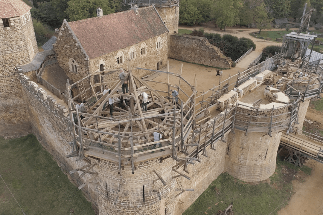 Guédelon: New Findings During the Build
