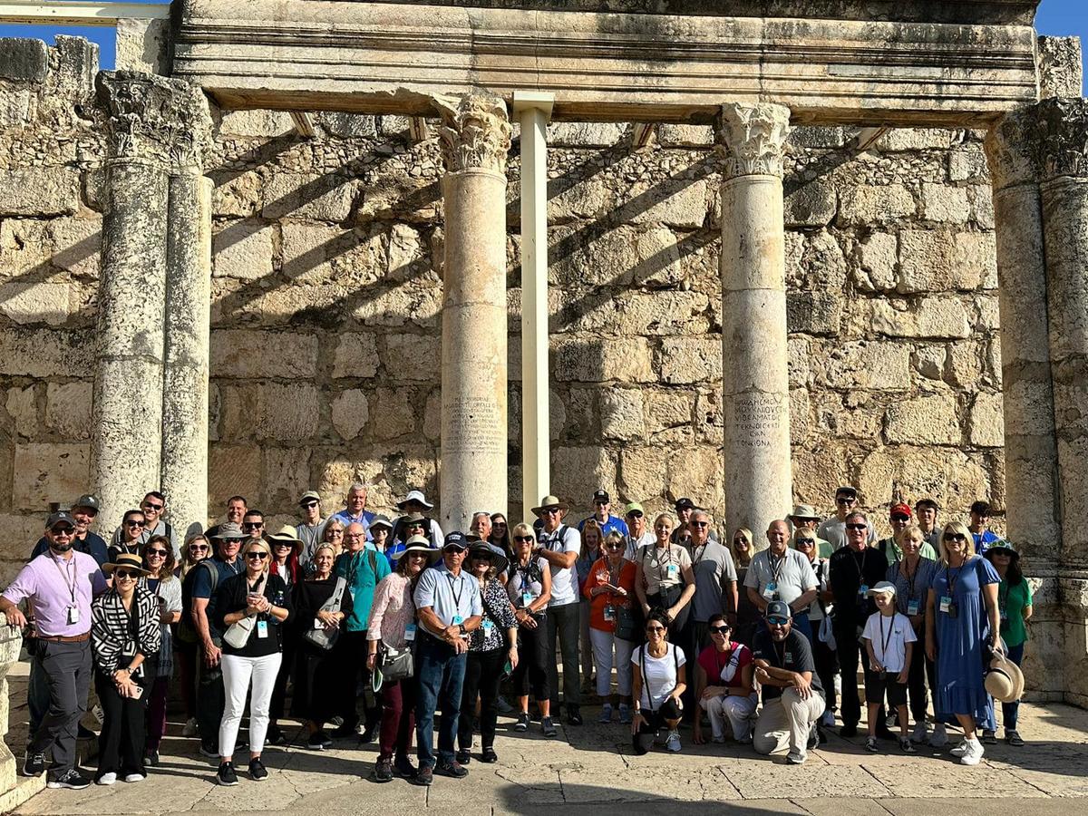 Florida Church Group Turns ‘Fear’ Into ‘Fellowship’ While Awaiting Flight out of Israel