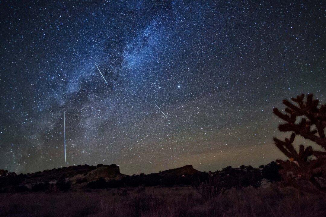 The 2023 Orionid Meteor Shower Ready to Rain Down on Earth This Fall—All You Need to Know