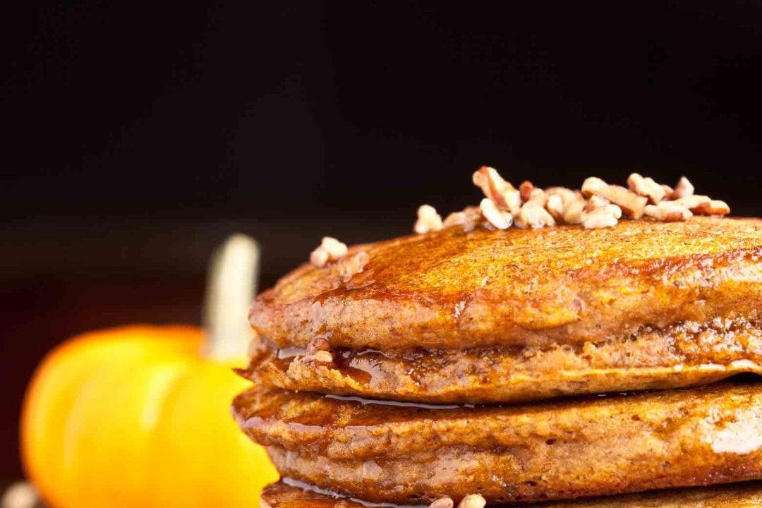 Fluffy Pumpkin Pancakes
