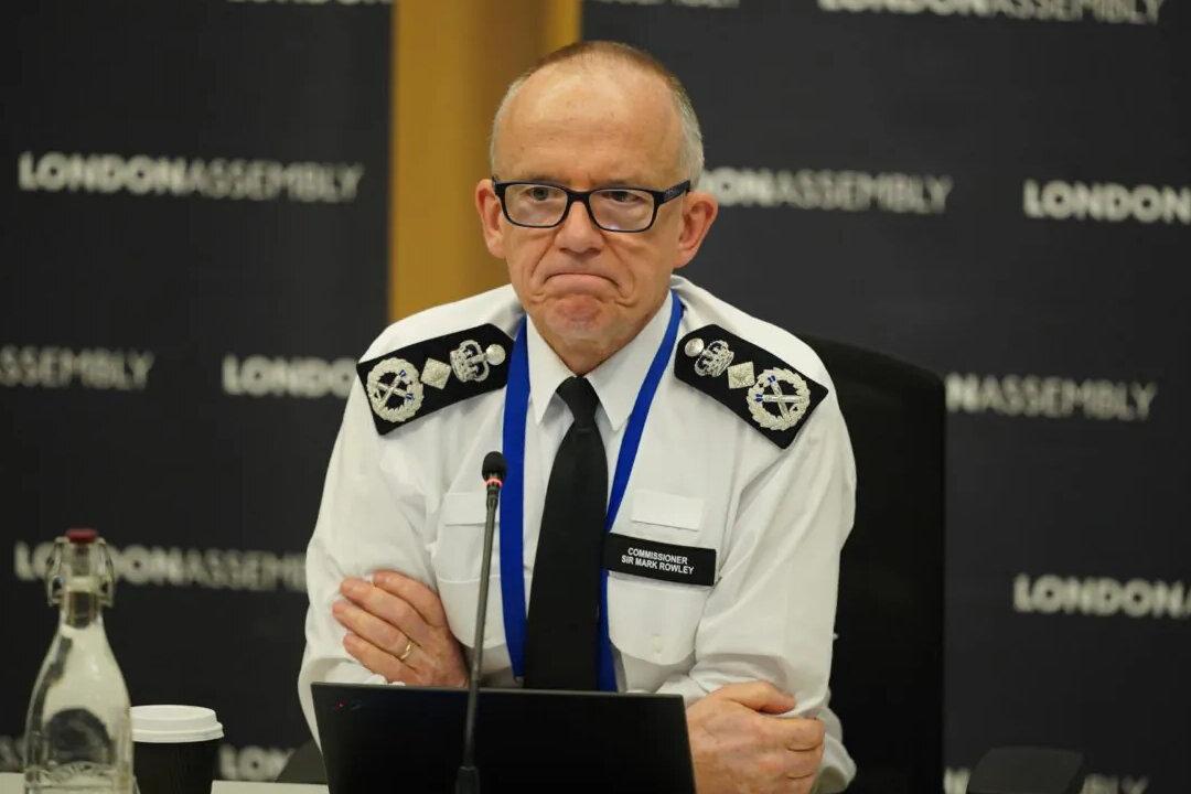 Metropolitan Police Failing Missing Children Says Watchdog