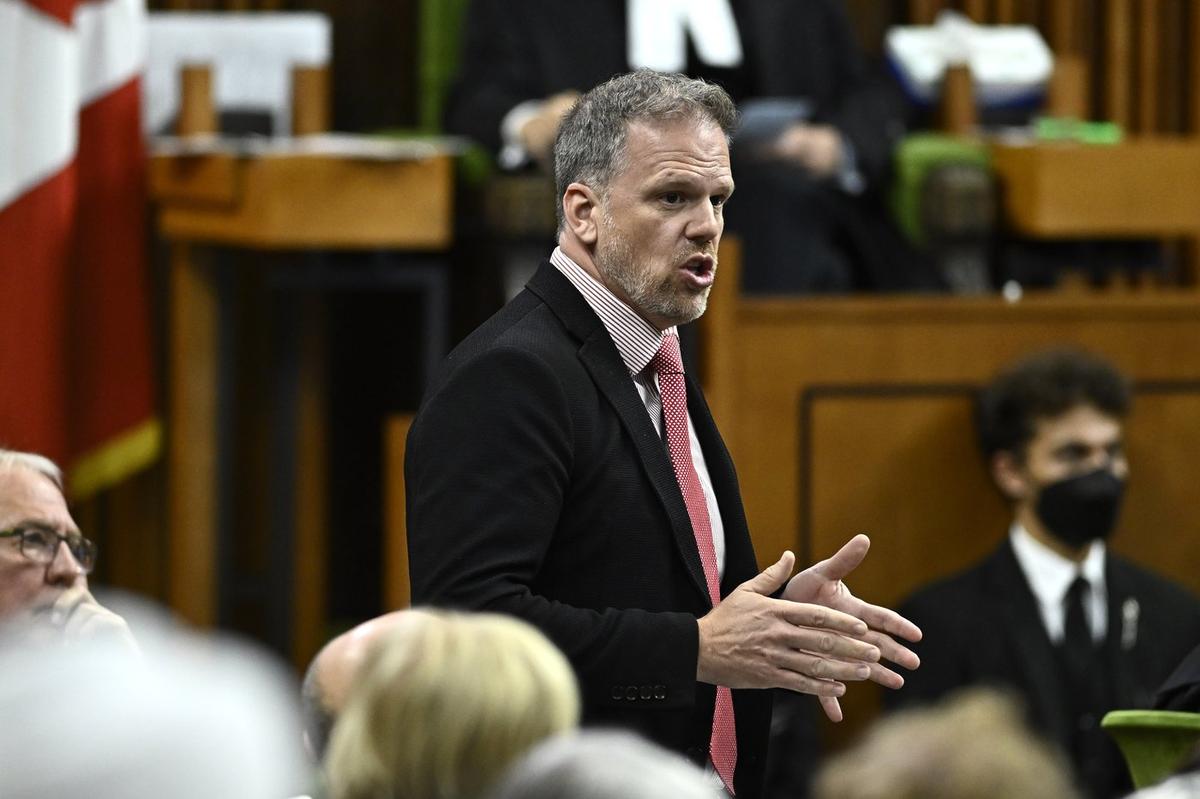 Public Health Agency’s Loss of $150 Million Due to Unfulfilled Vaccine Contract: Minister