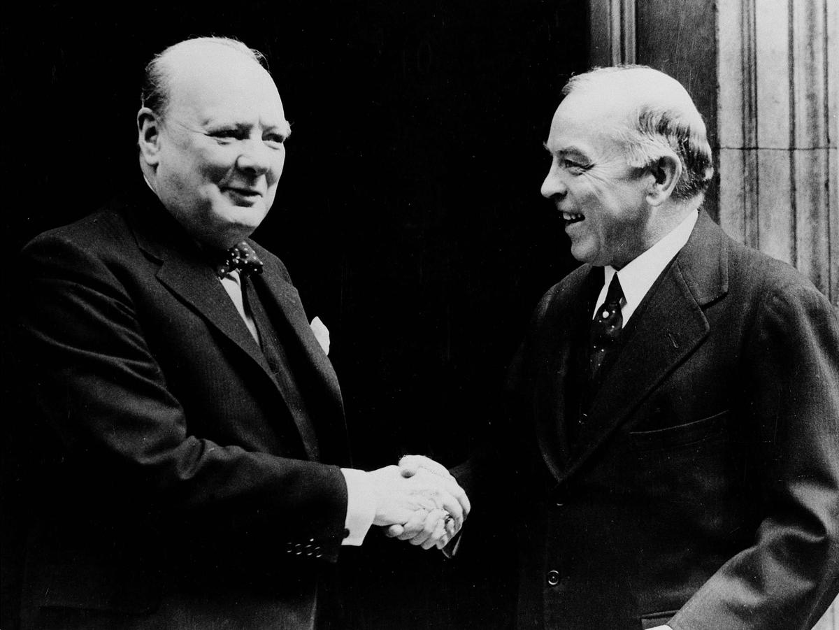 When Canadian Troops Booed Their Prime Minister