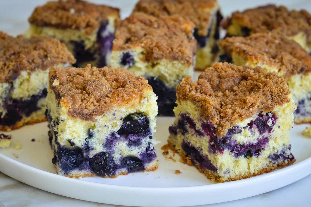 Blueberry Coffee Cake (aka Boy Bait)