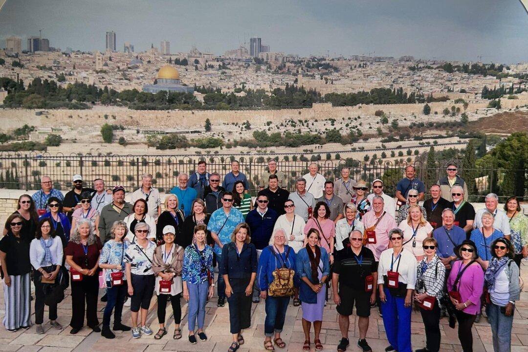 Florida Church Group Escapes From Israel Into Jordan After Hearing Rockets and Gunfire