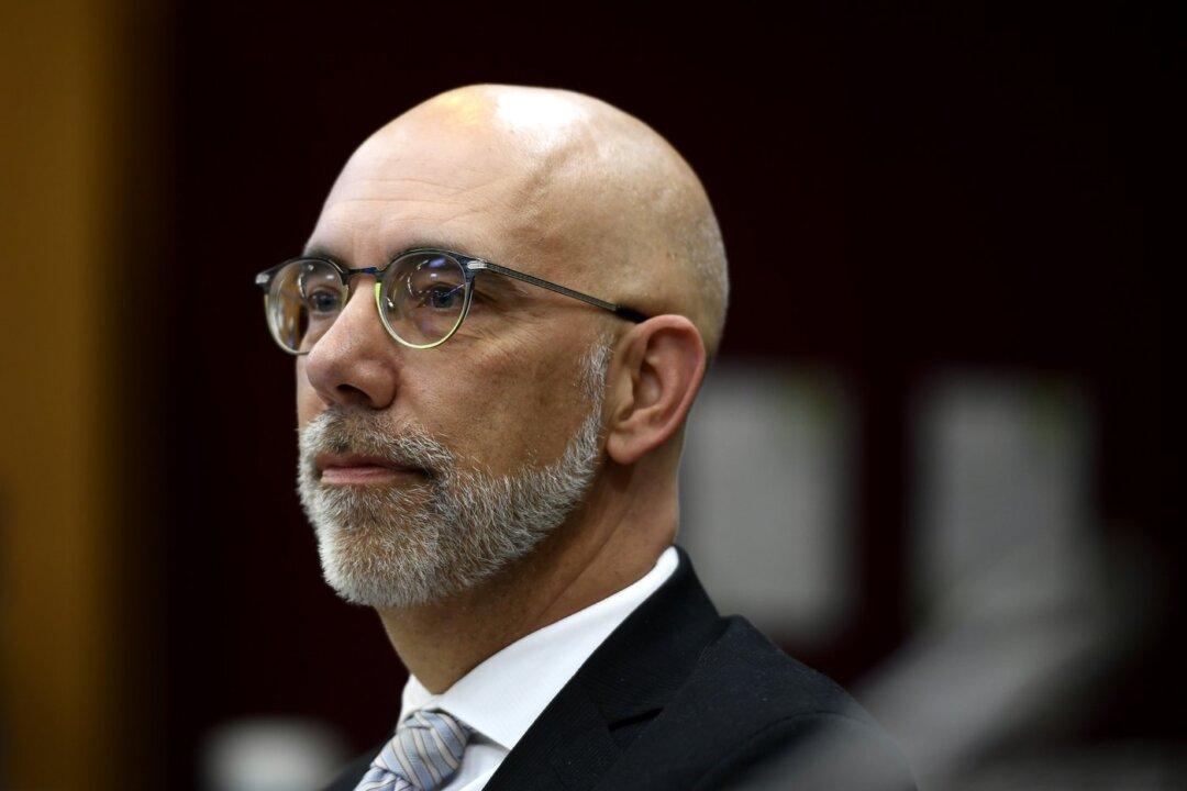 Budget Watchdog Says Ottawa Has Fiscal Room to Reduce Taxes or Increase Spending