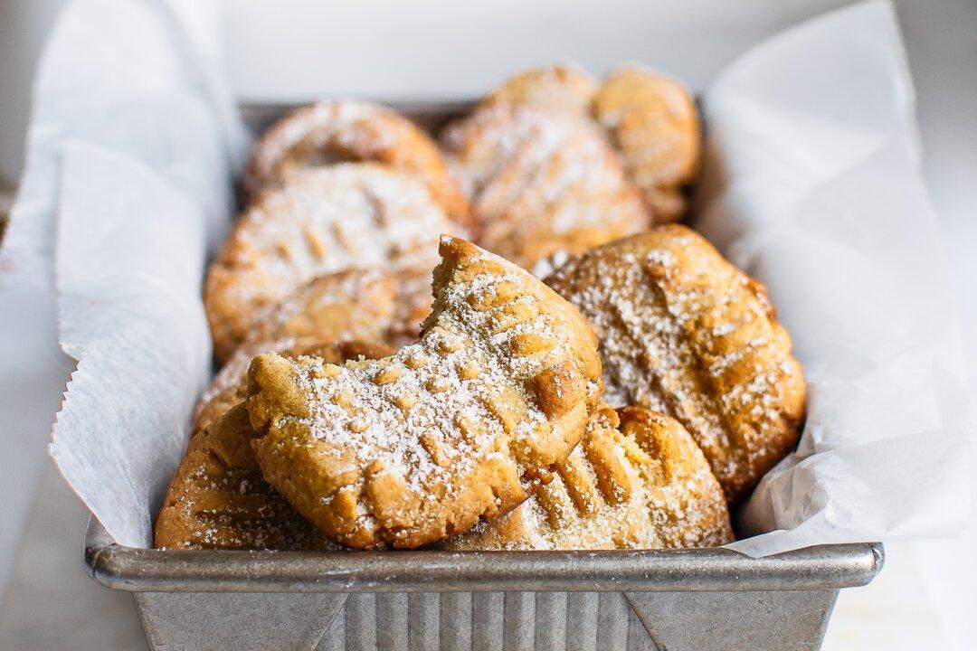 Einkorn Almond Cookies