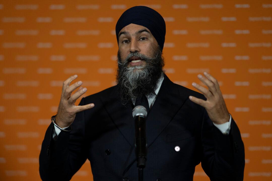 Singh Survives Leadership Review, Calls ‘Forcing’ Dental Care a Success for NDP at Convention
