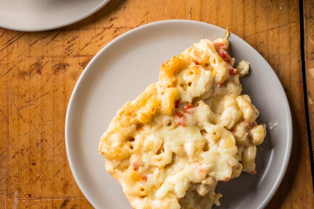 This New Spin on Mac and Cheese Will Become Your New Favorite Side Dish
