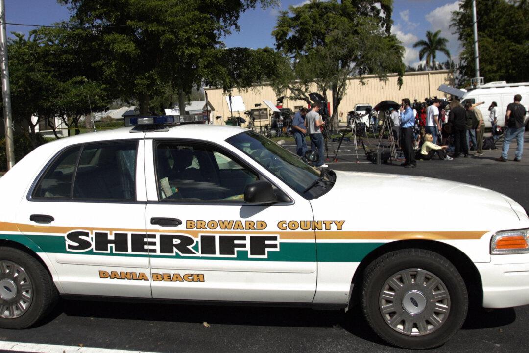 17 Florida Sheriff’s Deputies Accused of Stealing About $500,000 in Pandemic Relief Funds