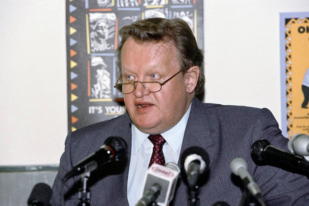 Martti Ahtisaari, Former Finnish President, Global Peace Broker and Nobel Peace Prize Winner, Dies