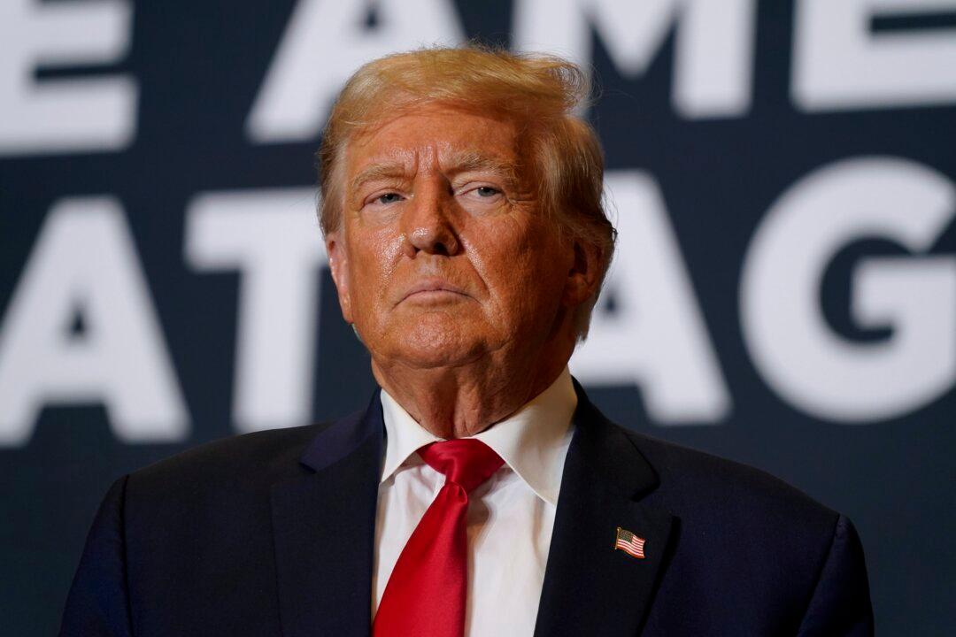 Trump Vows to Appeal Gag Order in Election Case