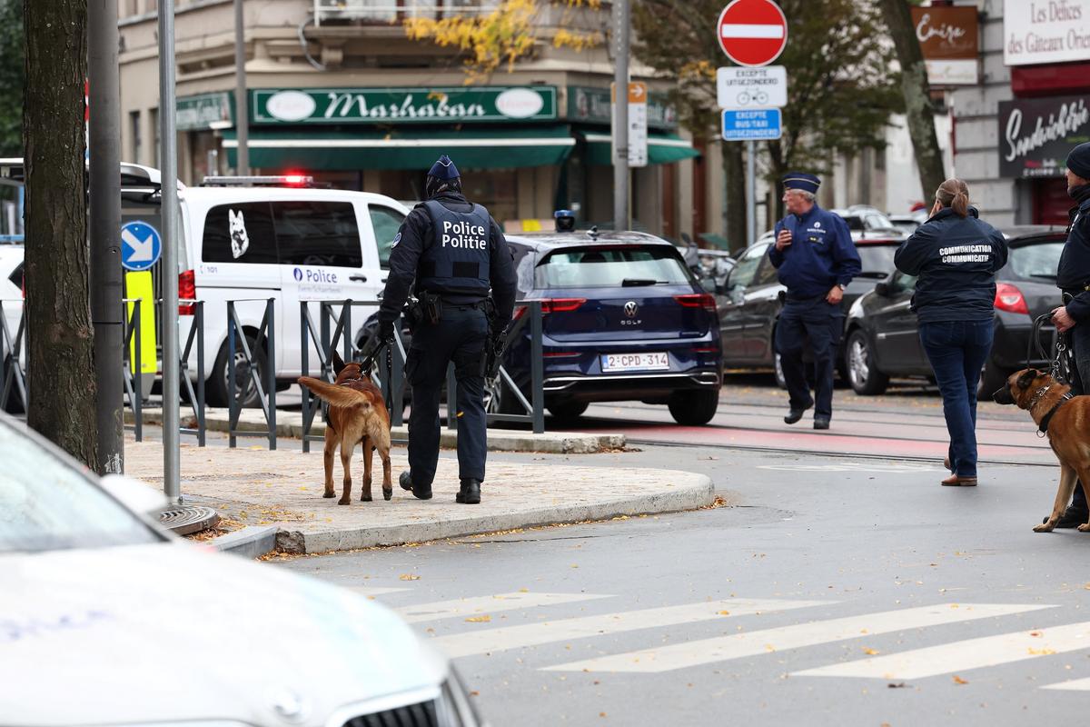 Brussels Gunman Who Killed 2 Swedes Shot Dead by Police