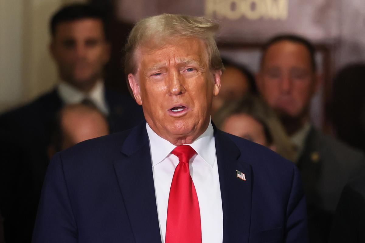 Appraiser Testifies in Trump Fraud Trial as Michael Cohen Delays Court Appearance