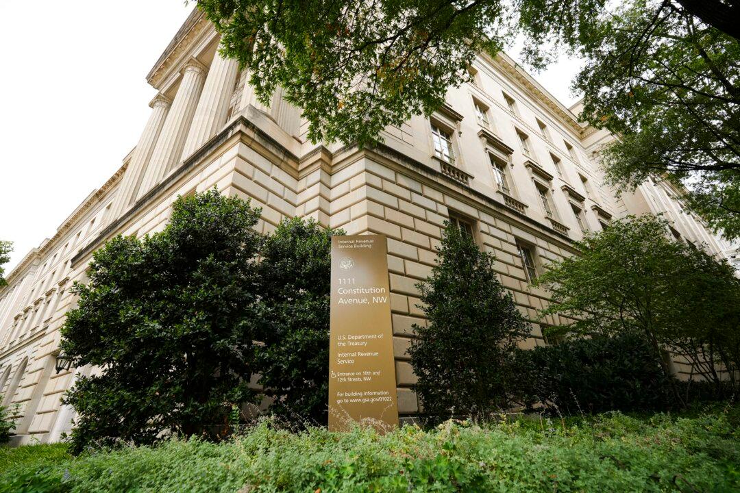 IRS Advises Taxpayers to ‘Get Ready’ for Filing 2023 Income Tax