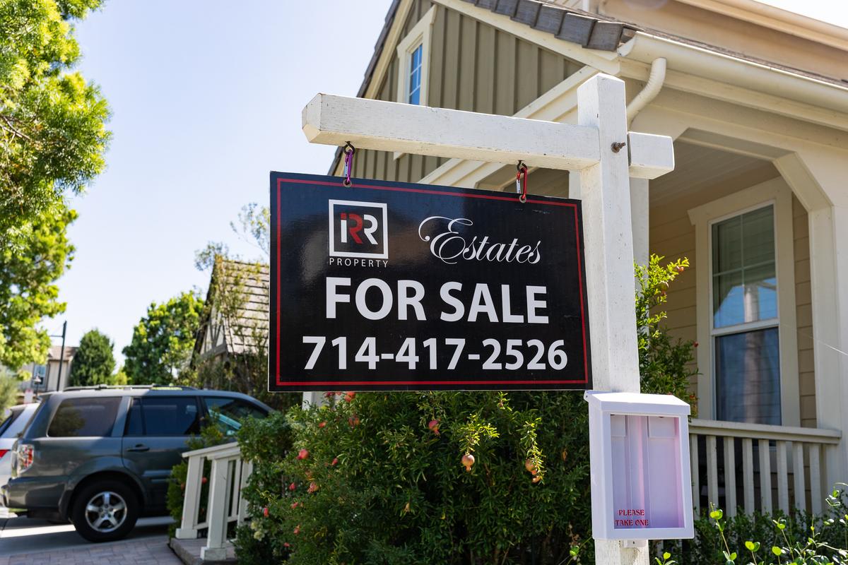 Mortgage Rates Decline for 9th Straight Week as 2023 Registers Home Affordability Crisis