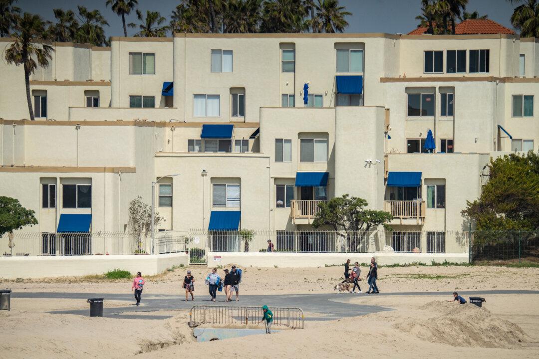 California Expedites Housing Project Approvals in Coastal Cities, Fire Zones