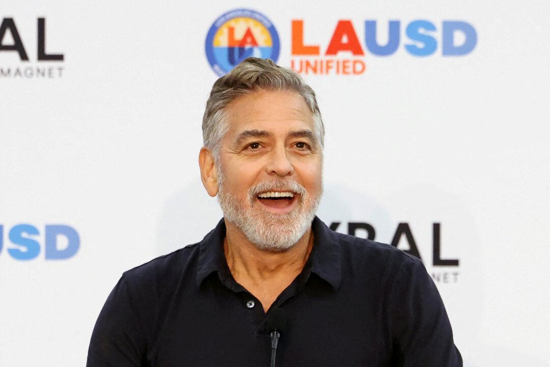 Top Hollywood Actors Offer $150 Million to Help End Strike