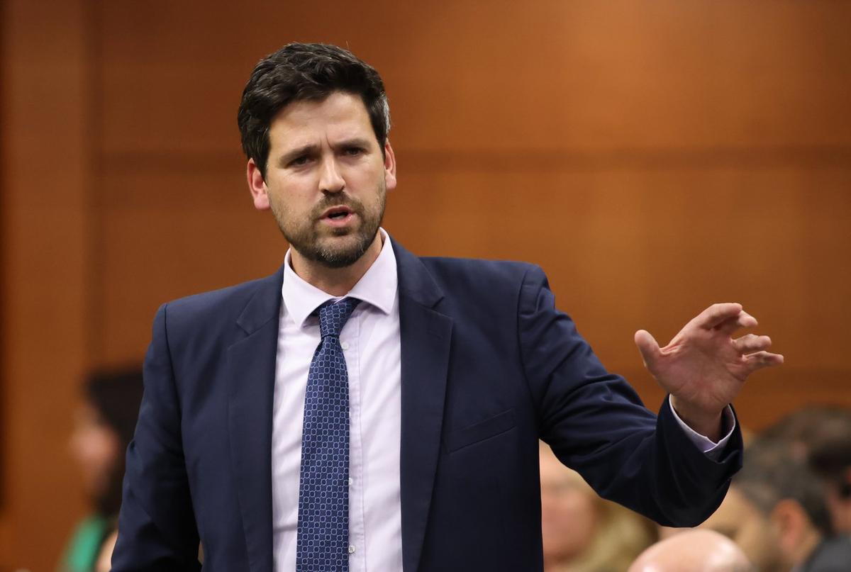 Feds Have ‘Opportunities’ to Reduce Airbnb-type Short-Term Rentals, Says Minister