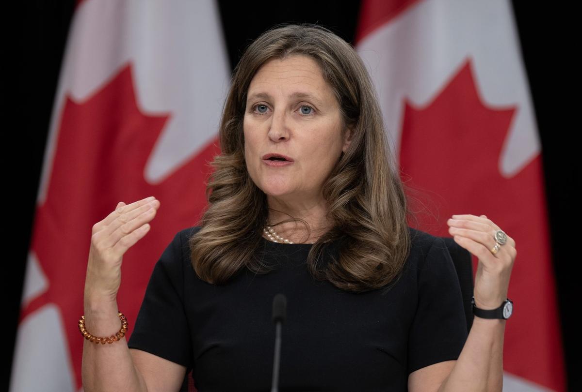 Chief Actuary to Create Estimate on Alberta Leaving CPP, Freeland Says After Meeting With Provinces