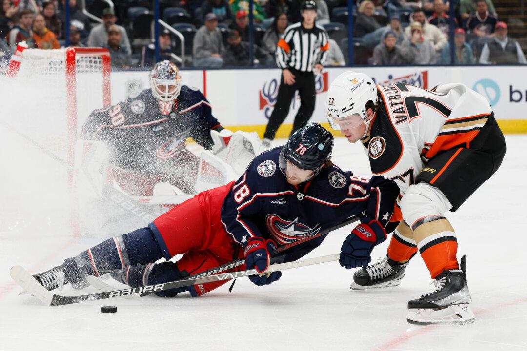 Frank Vatrano, Ducks Break Away for OT Win vs. Blue Jackets