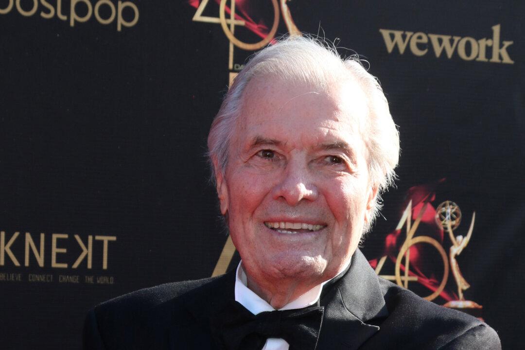 Pépin’s New Cookbook Features Seasonal Food His Mère Used to Make