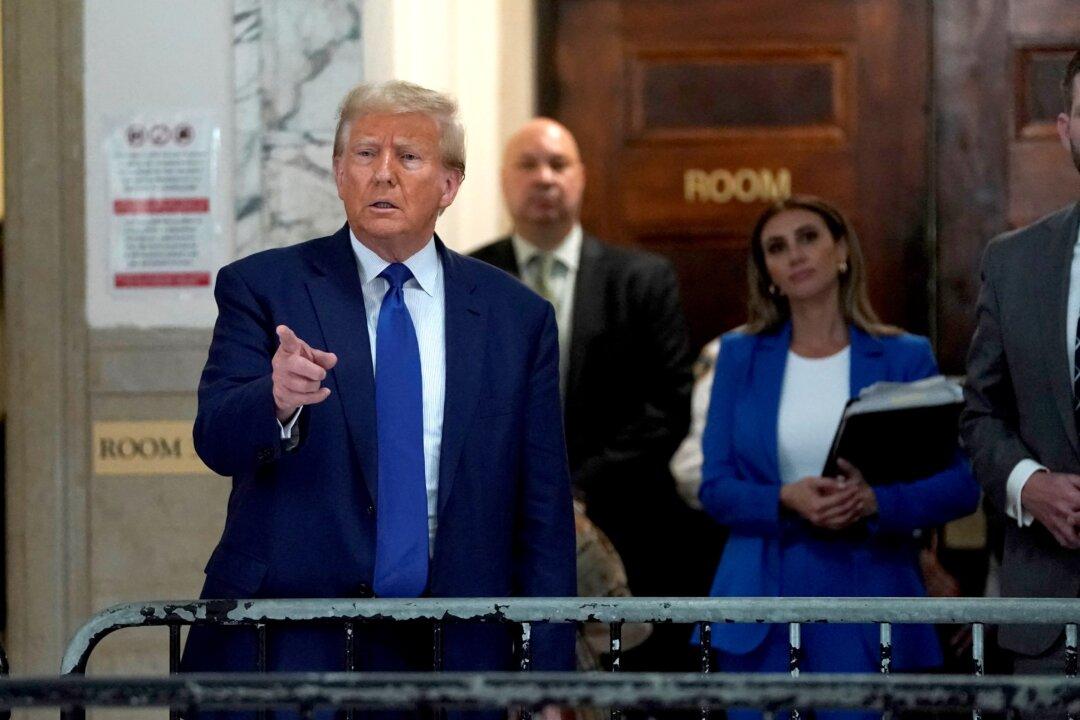 Trump to Testify in New York Civil Fraud Trial