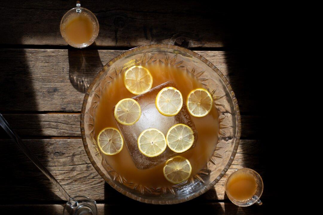 A Holiday Punch With 18th-Century Spirit: Recipe