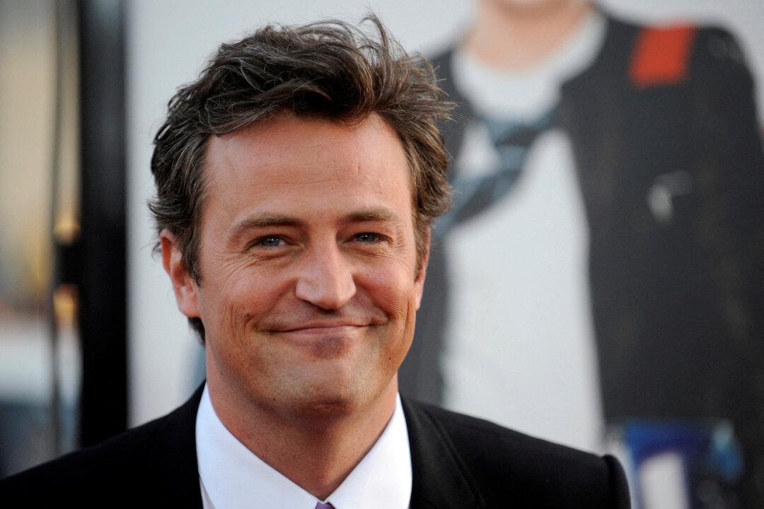 ‘Friends’ Star Matthew Perry Dead at 54: Reports