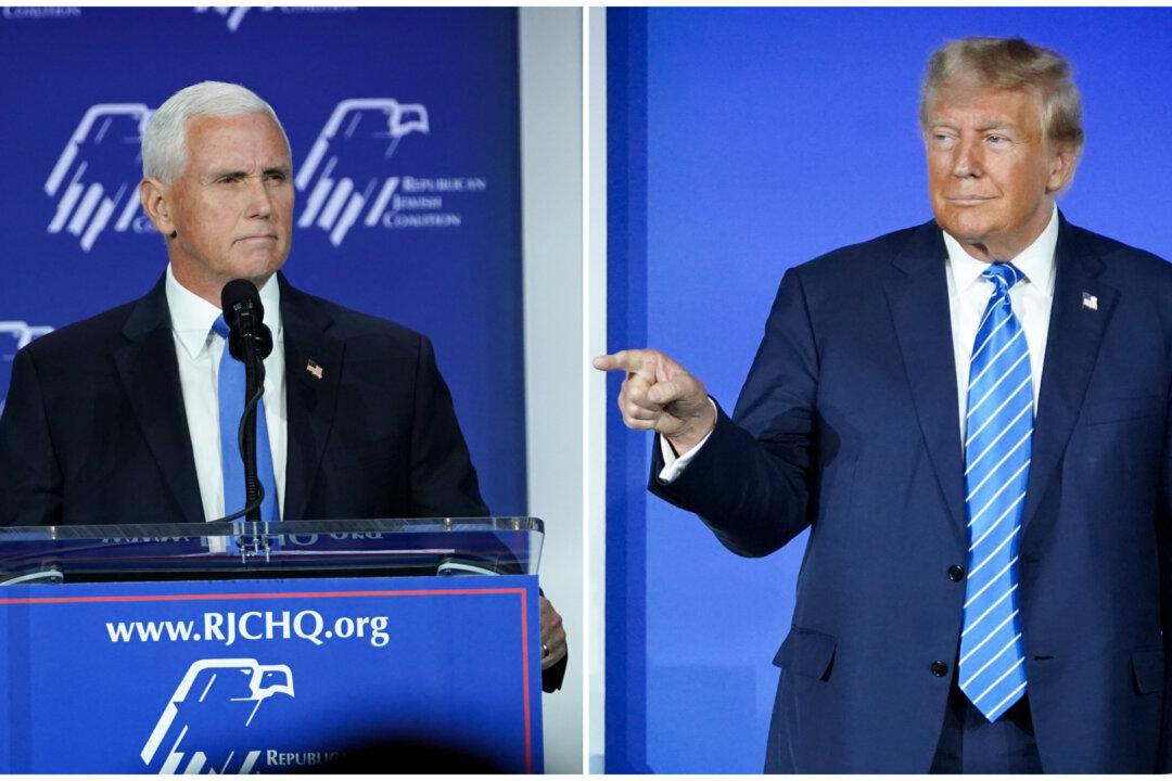 Trump Accuses Pence of Attempting to ‘Curry Favor’ With DOJ in New Court Filing