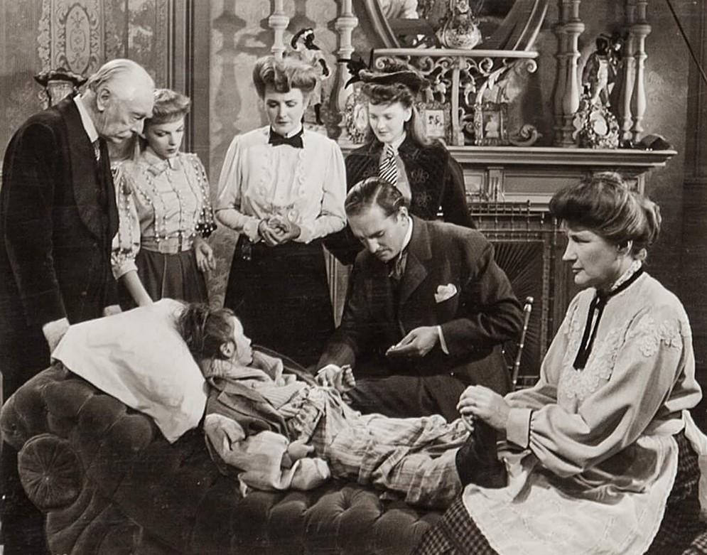 ‘Meet Me in St. Louis’ (1944): Why Did Hollywood’s Golden Era Allow This Halloween Scene?