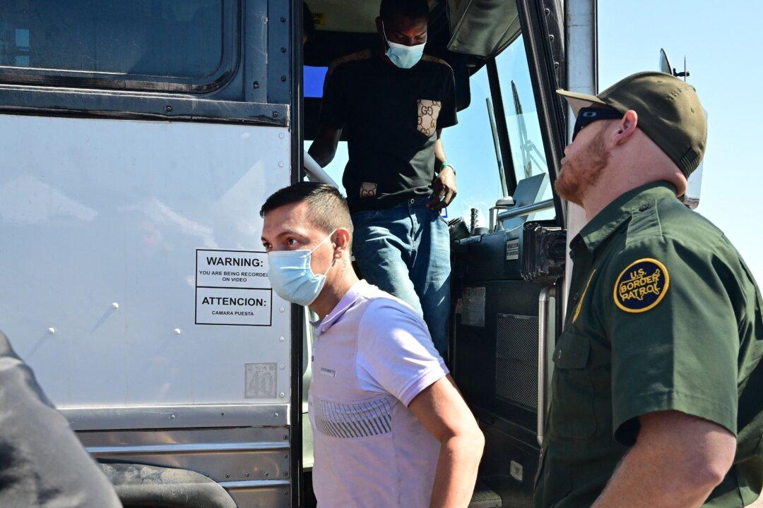 Denver Could Spend $180 Million on Illegal Immigration Crisis in 2024: Mayor